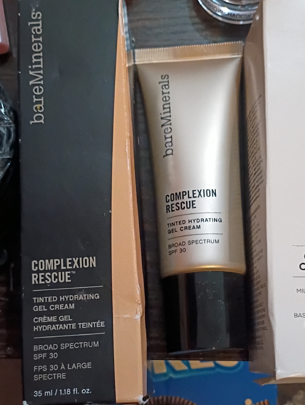 bareMinerals Complexion Rescue Tinted Hydrating Gel Cream - Beige Tube